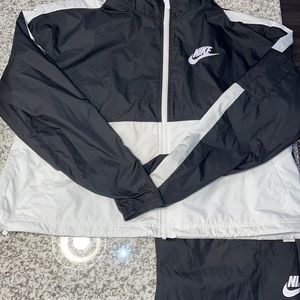 Nike Sweatpants Set